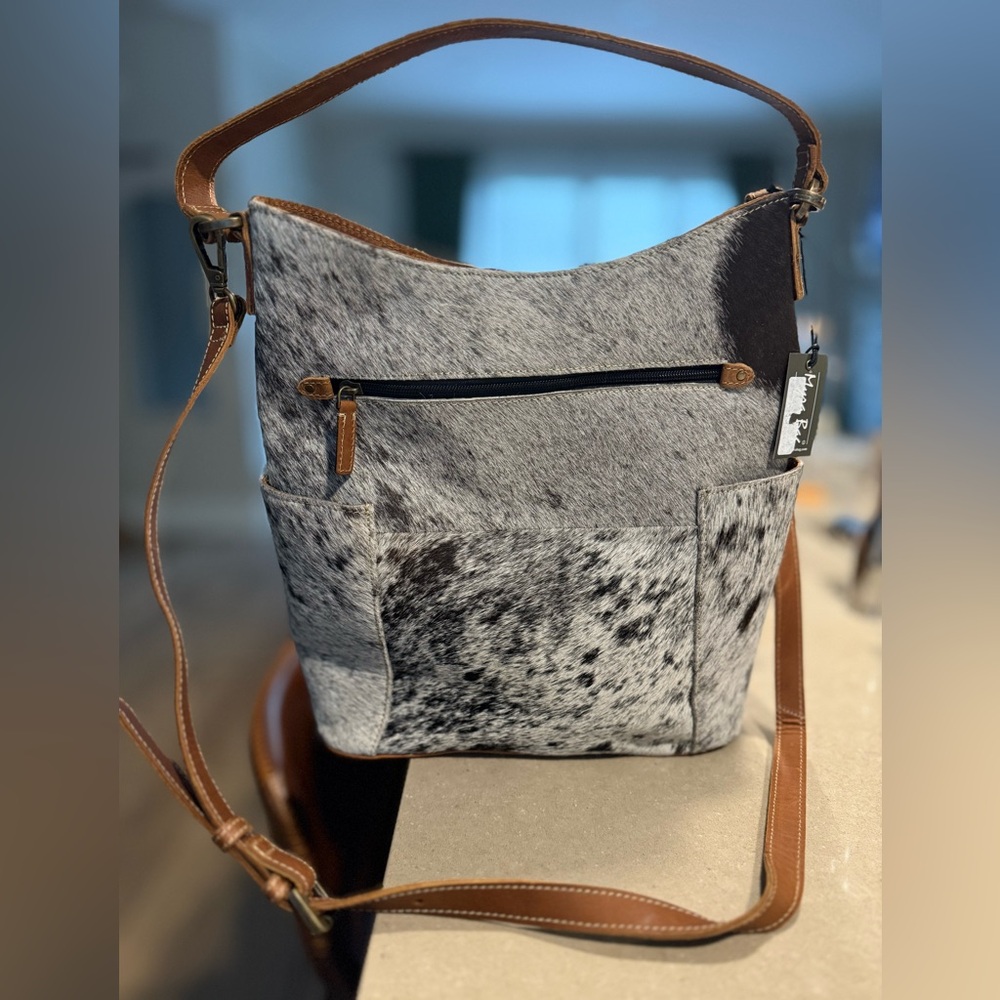 Cowhide & Leather Western Shoulder Bag / Purse Handbag - Brand New with Tags
